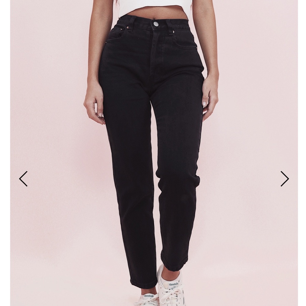 Cry Baby Hugging Mom Jeans, Washed Black, 29-R